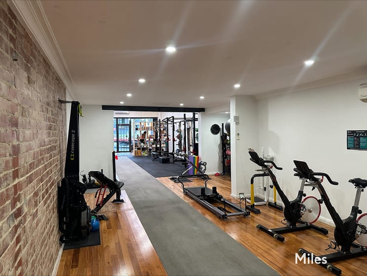 Click to view all images 88 Bell Street Heidelberg Heights VIC 3081 - Image 3