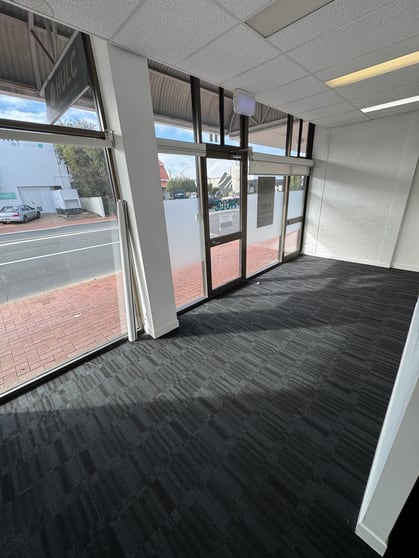 Click to view all images 2c Spencer Street Bunbury WA 6230 - Image 3