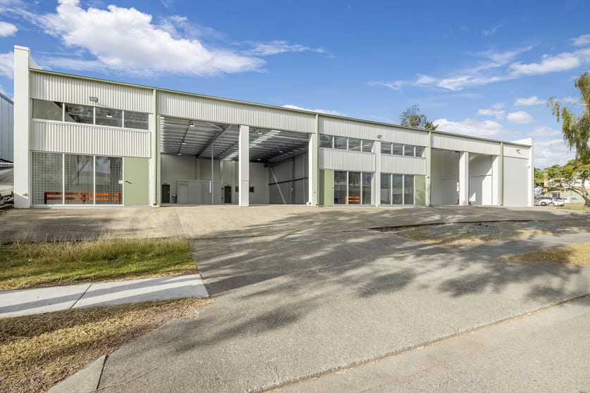 Click to view all images 21 Lombank Street Acacia Ridge QLD 4110 - Image 1