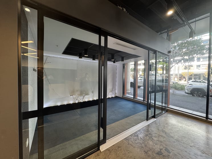 Click to view all images 7/2 Archibald Avenue Waterloo NSW 2017 - Image 3