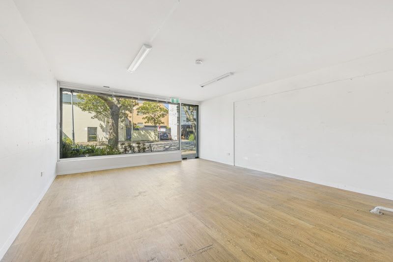 Click to view all images 7/81-91 Military Road Neutral Bay NSW 2089 - Image 2