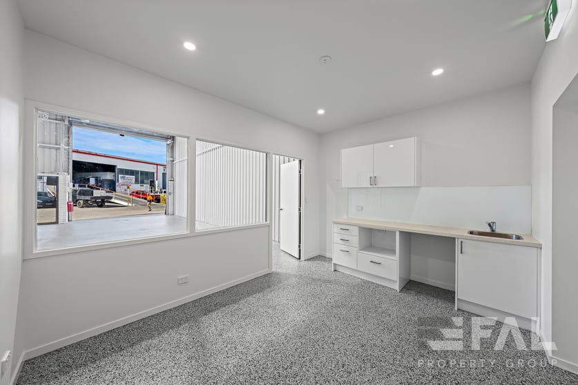 Click to view all images Unit 8/25 Michlin Street Moorooka QLD 4105 - Image 3