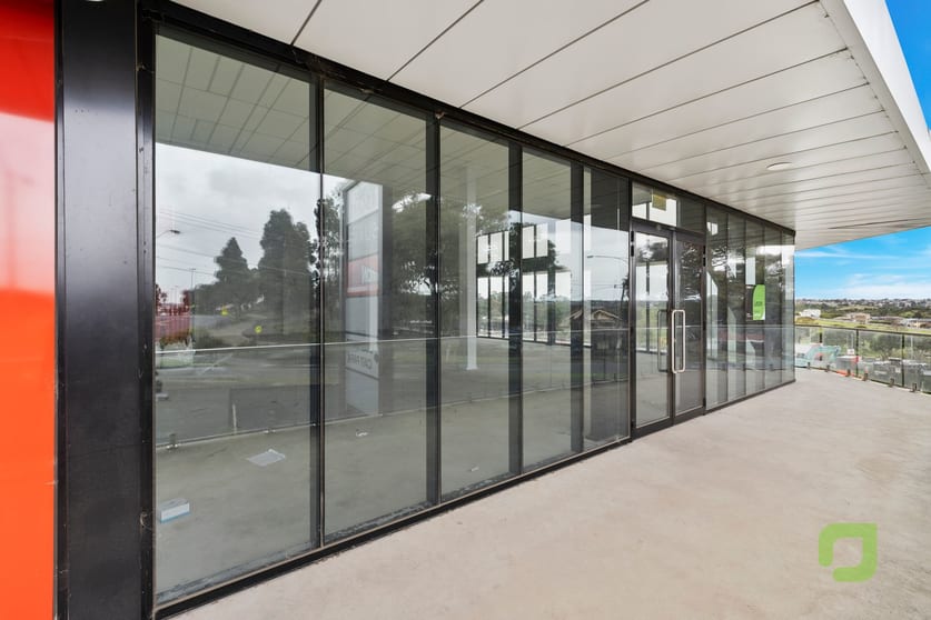 Click to view all images 4/181 Rosamond Road Maribyrnong VIC 3032 - Image 1
