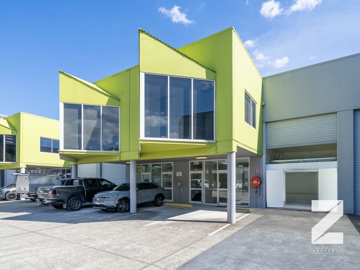 Click to view all images 5/11 DONKIN STREET West End QLD 4101 - Image 1