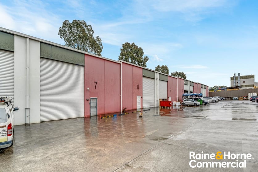 7/364 Park Road Regents Park NSW 2143 - Image 2