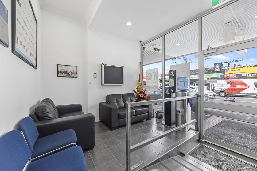 328 Main Road East St Albans VIC 3021 - Image 2