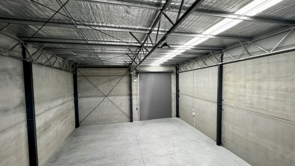 Click to view all images 6/4 Fairmile Close Charmhaven NSW 2263 - Image 3