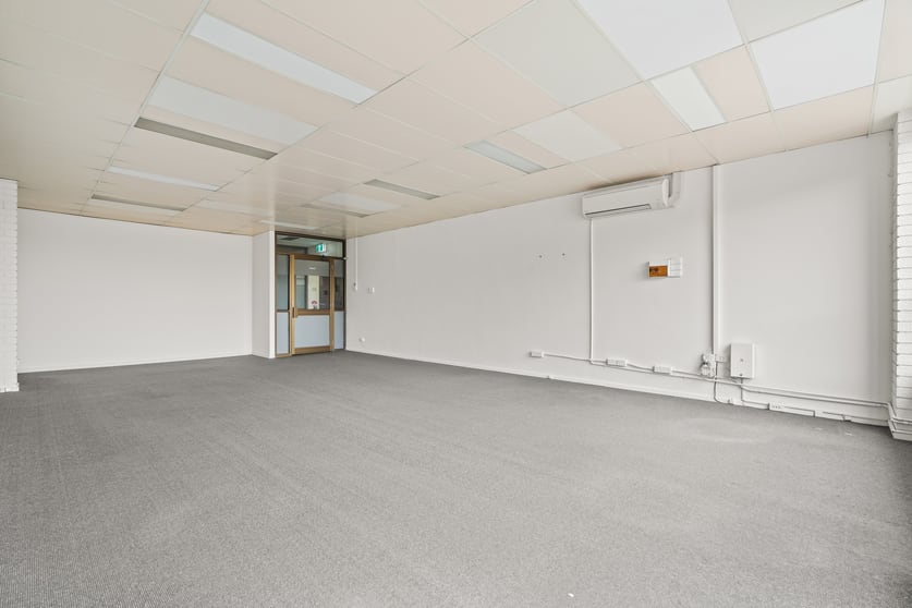 Click to view all images Suite 2/112a Martin Street Brighton VIC 3186 - Image 3