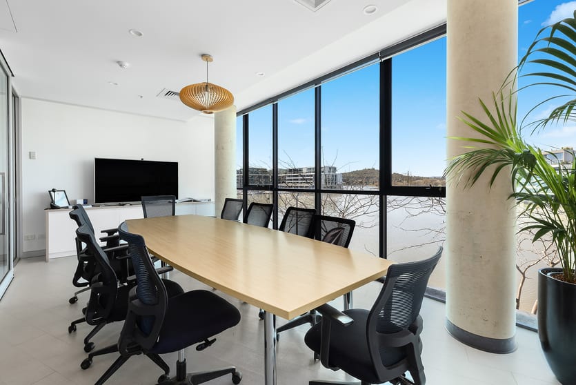 Click to view all images 153/41 Eastlake Parade Kingston ACT 2604 - Image 4