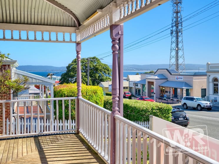 Click to view all images 104 Aberdeen Street Albany WA 6330 - Image 2