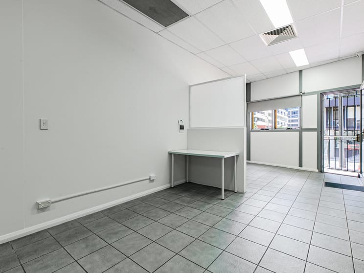 Click to view all images G4/11a Lachlan Street Waterloo NSW 2017 - Image 3