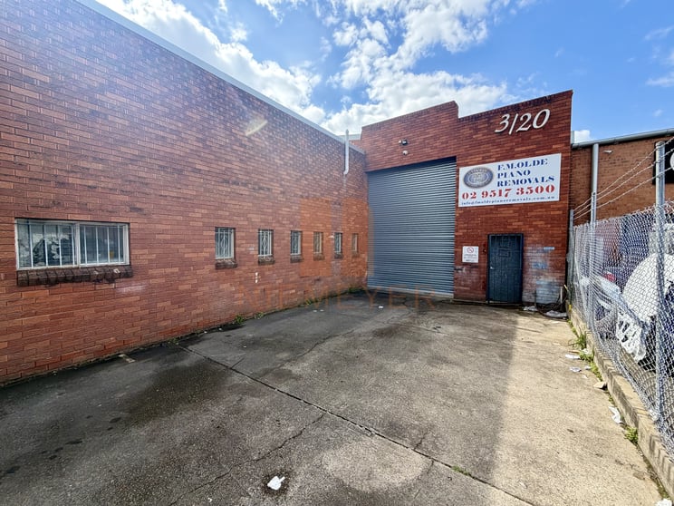 Click to view all images Warehouse & Office/20 Regent Crescent Moorebank NSW 2170 - Image 2