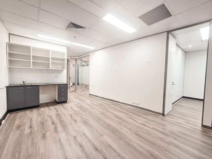 Click to view all images 5/311 Castlereagh Street Sydney NSW 2000 - Image 3