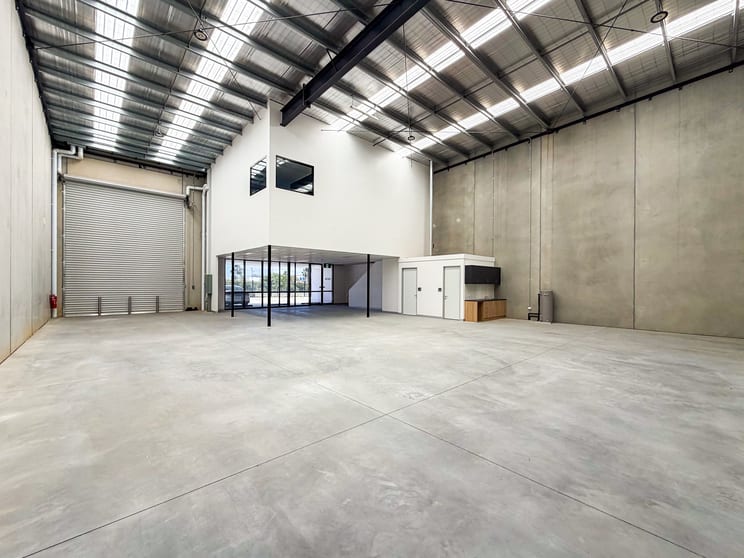 Click to view all images 391A South Gippsland Highway Dandenong South VIC 3175 - Image 3