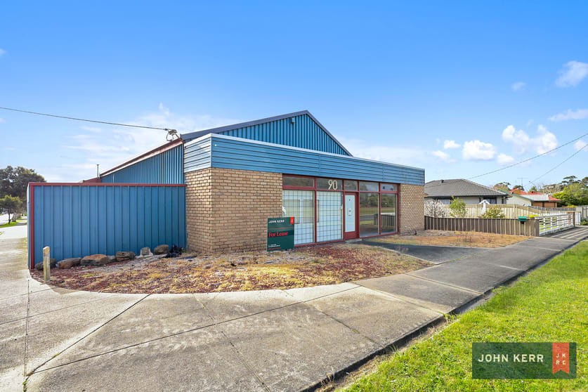 Click to view all images 90 Waterloo Road Waterloo Road Moe VIC 3825 - Image 1