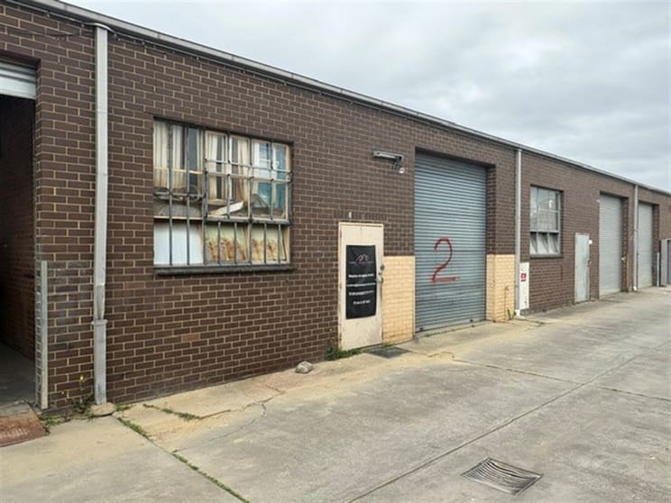 2/16 Brunsdon Street Bayswater VIC 3153 - Image 1
