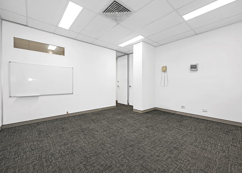 Click to view all images Suite 9/540 Sydney Road Seaforth NSW 2092 - Image 2