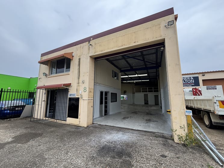 Click to view all images 8/18 O'Shea Drive Nerang QLD 4211 - Image 1