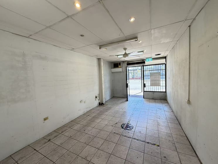 Click to view all images 5/3 Ingleburn Rd Ingleburn NSW 2565 - Image 3