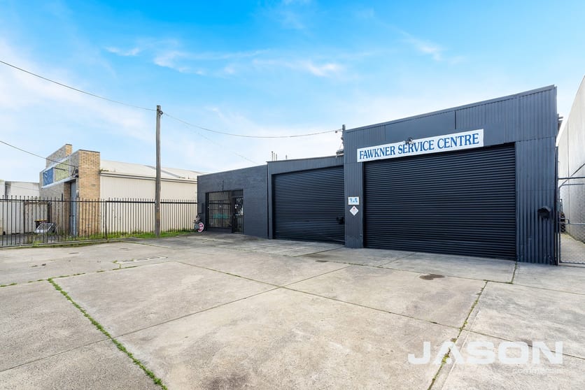 Click to view all images 14 Leo Street Fawkner VIC 3060 - Image 1