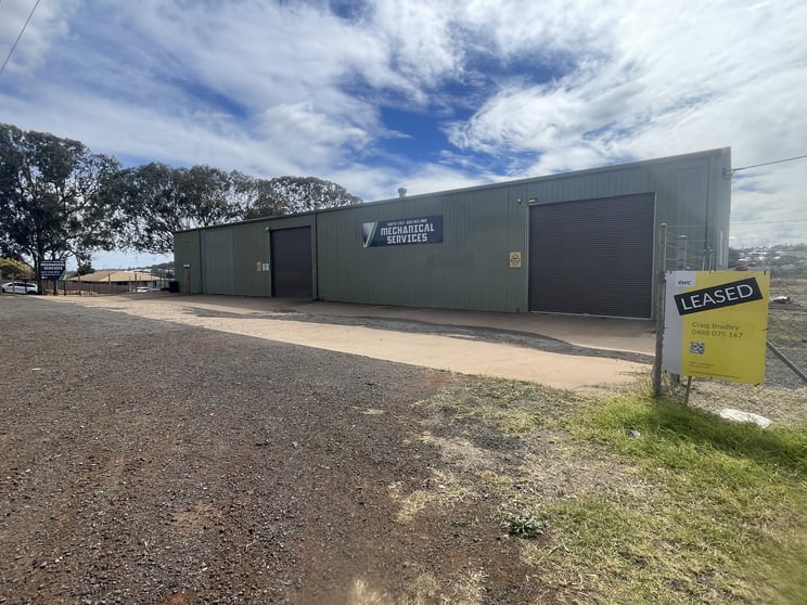 Click to view all images Tenancy 1/503-509 South Street Harristown QLD 4350 - Image 1