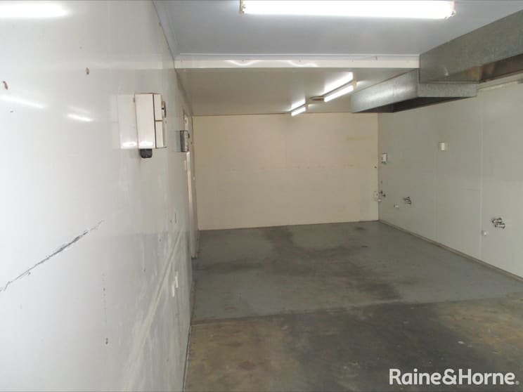 Click to view all images 1/25 Griffin Avenue North Tamworth NSW 2340 - Image 3
