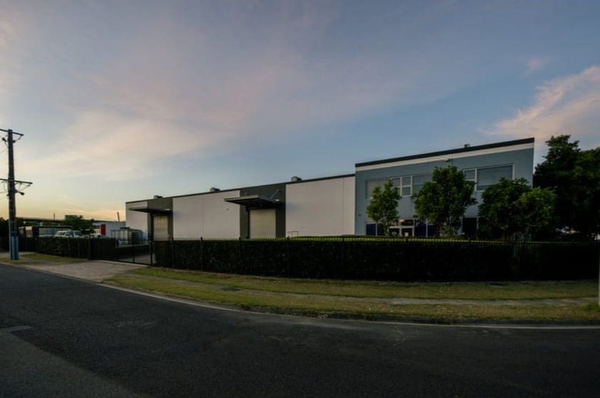 Click to view all images 90 Basalt Street Geebung QLD 4034 - Image 2