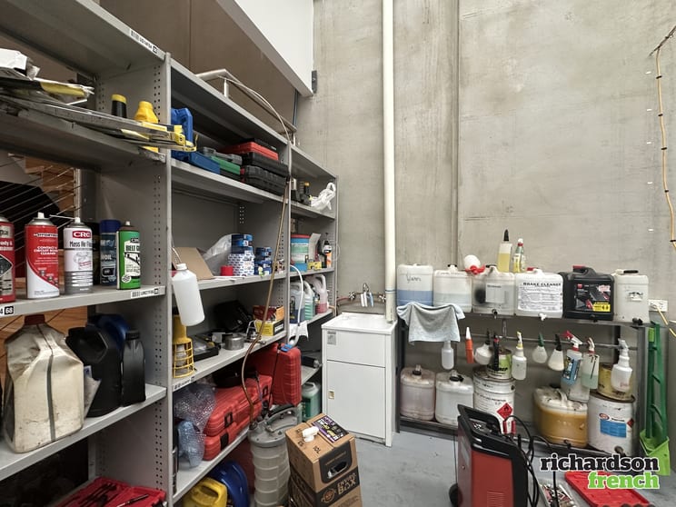 Click to view all images 8/24 Bormar Drive Pakenham VIC 3810 - Image 3
