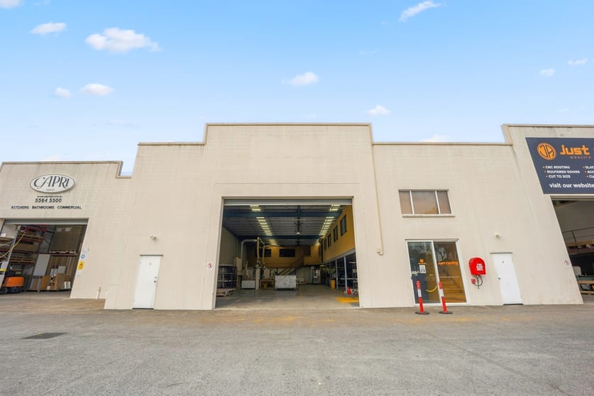 Click to view all images UNIT 5 / 9 ENTERPRISE STREET Molendinar QLD 4214 - Image 3