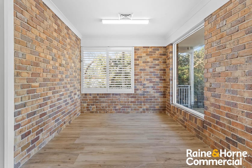 4/199 Avoca Drive Green Point NSW 2251 - Image 2
