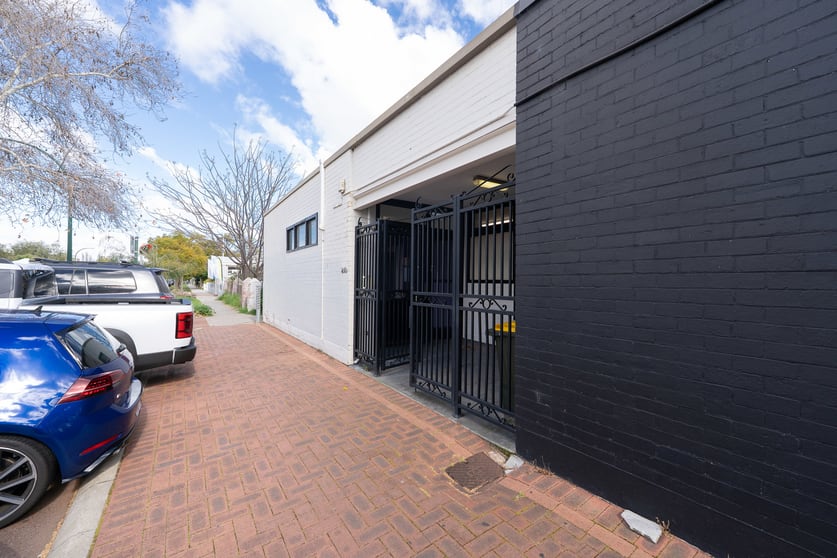 Click to view all images 249C Albany Highway Victoria Park WA 6100 - Image 2