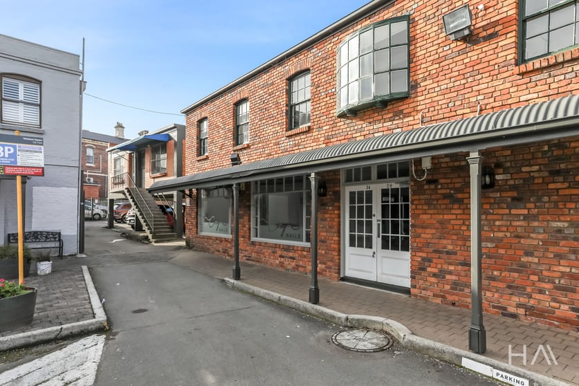 Click to view all images Shop 26 Yorktown Square Launceston TAS 7250 - Image 2