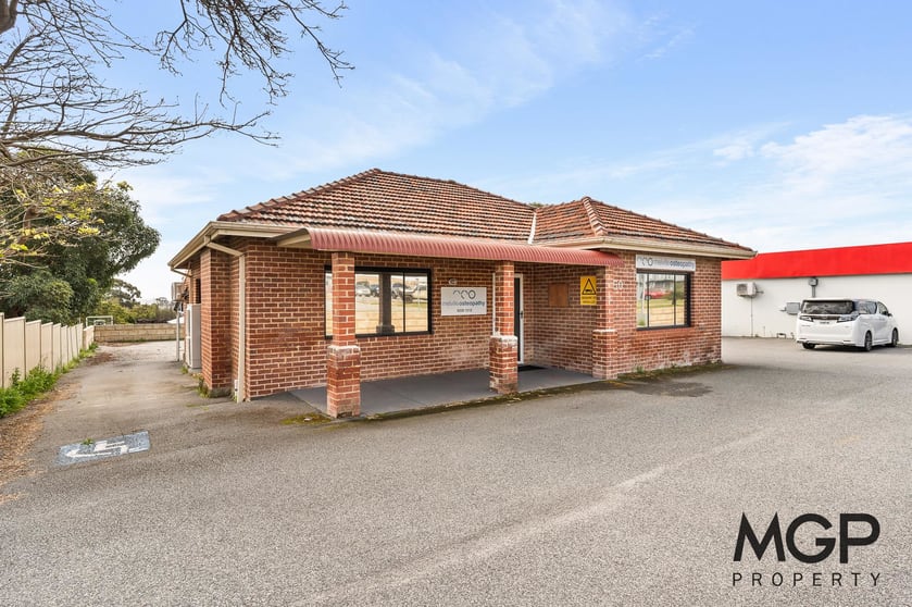 Click to view all images 50 Mccoy Street Myaree WA 6154 - Image 3