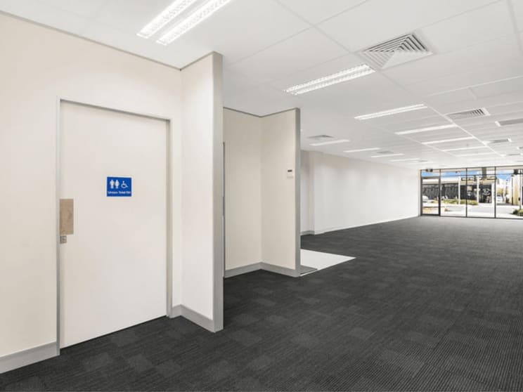 Click to view all images 16 King Street Caboolture QLD 4510 - Image 3