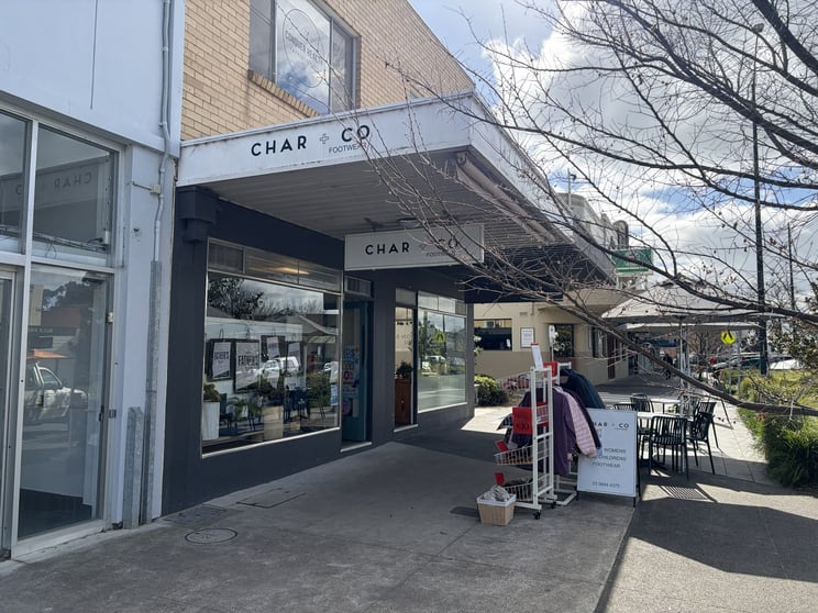 Click to view all images 26 Bair Street Leongatha VIC 3953 - Image 3