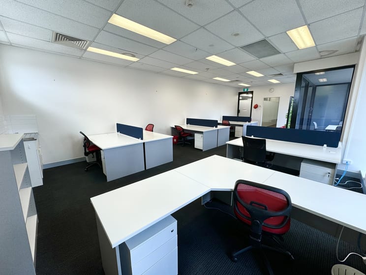 Click to view all images 11&13/42-44 King Street Caboolture QLD 4510 - Image 3