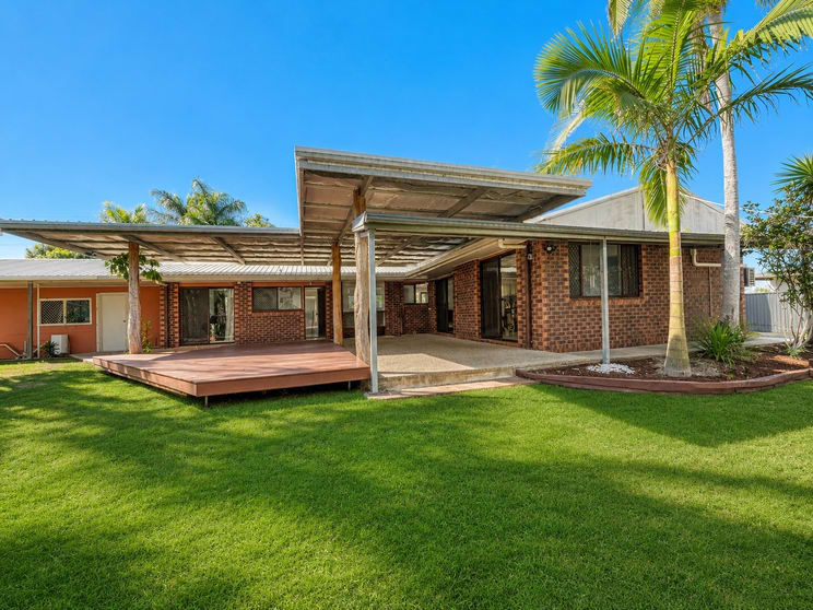Click to view all images 18-20 ATLANTIC DRIVE Loganholme QLD 4129 - Image 2