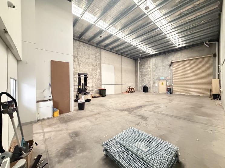 22 Sabre Drive Port Melbourne VIC 3207 - Image 2