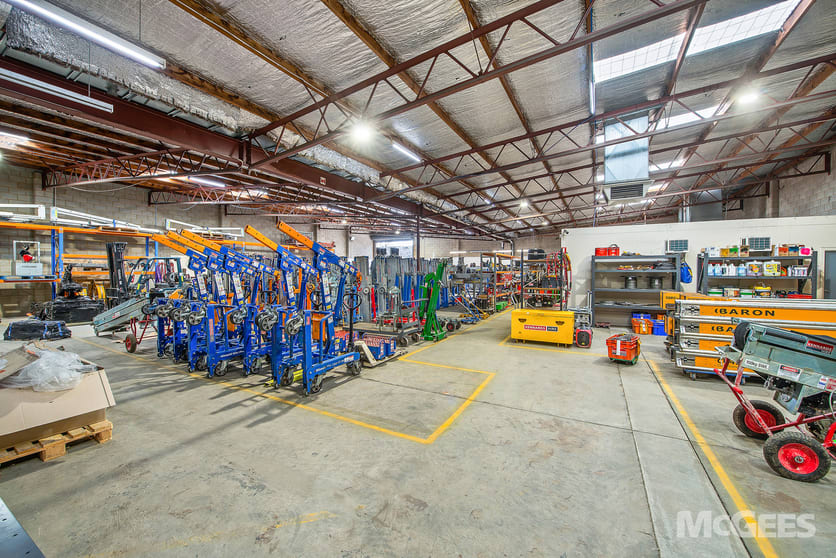 Click to view all images 2 & 2A Richard Street Hindmarsh SA 5007 - Image 2