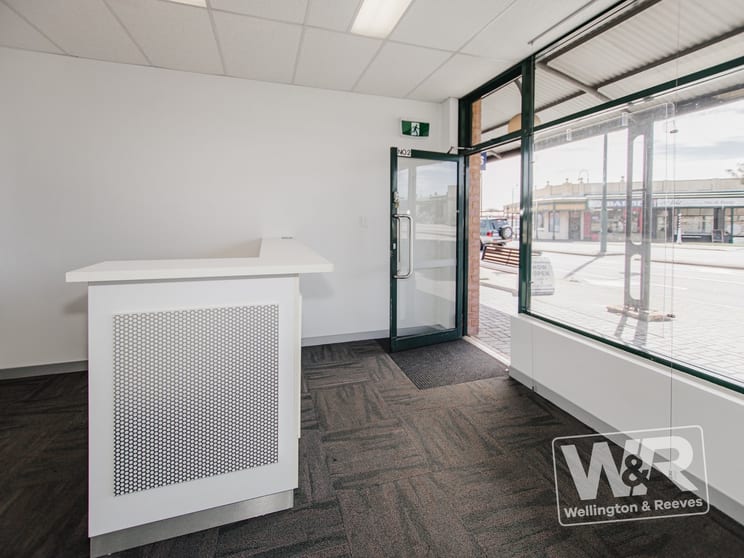 Suite 2 The Link Centre, 5 St Emilie Way Albany WA 6330 - Image 3