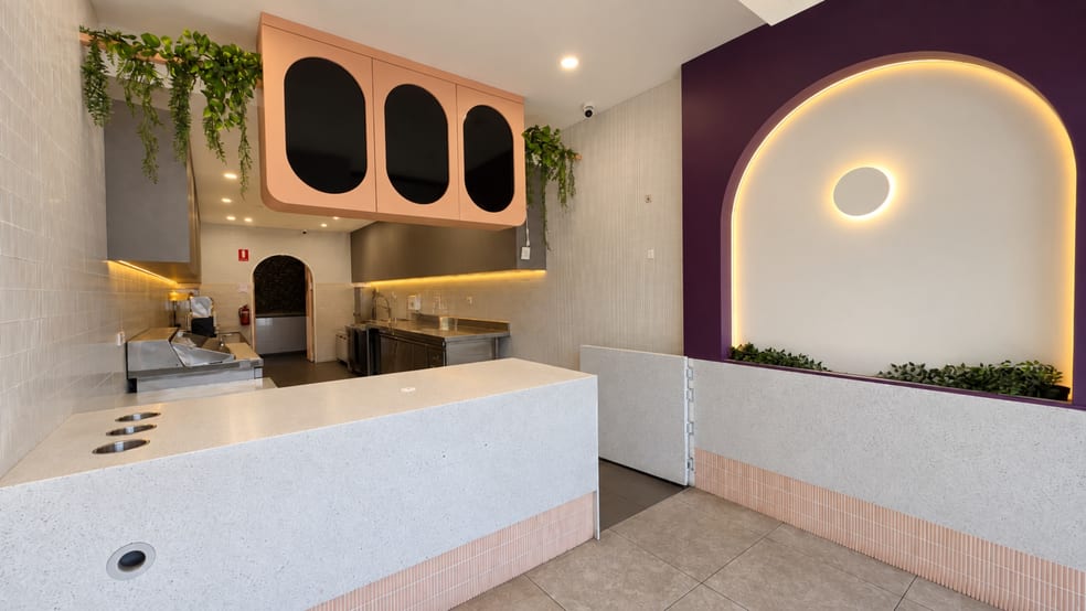 Click to view all images Shop 2/334 Kingsway Caringbah NSW 2229 - Image 1