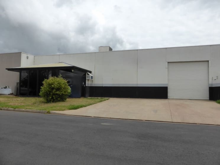 Click to view all images 19 Kingston Avenue Mildura VIC 3500 - Image 1