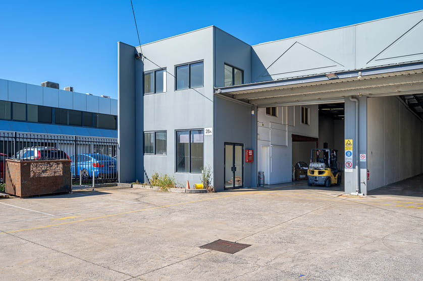Unit 2/28 Webber Parade Keilor East VIC 3033 - Image 1