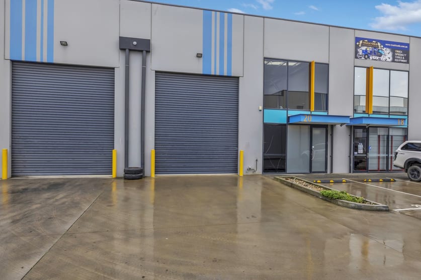 20 Tango Circuit Pakenham VIC 3810 - Image 1
