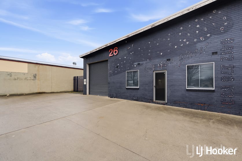Click to view all images 26 Yass Road Queanbeyan NSW 2620 - Image 4