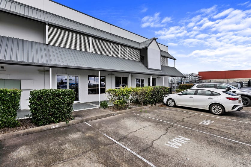 Click to view all images 126A Beach Road Urraween QLD 4655 - Image 2