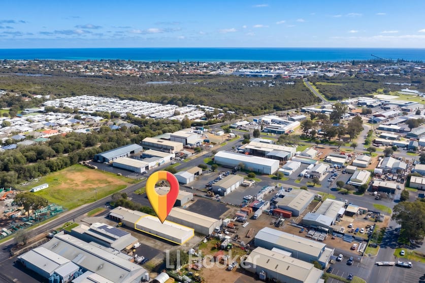 Click to view all images 3/15 Cook Street Busselton WA 6280 - Image 2