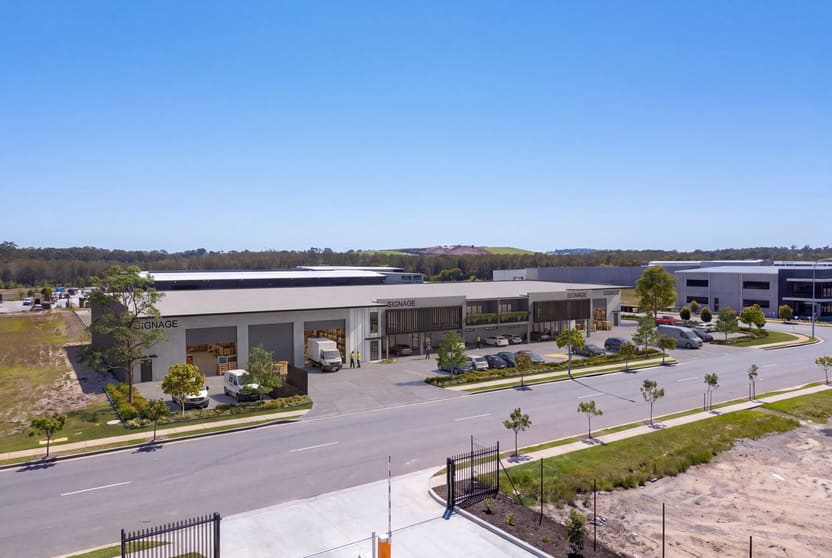 Click to view all images 1/40 Potter Road Corbould Park QLD 4551 - Image 1