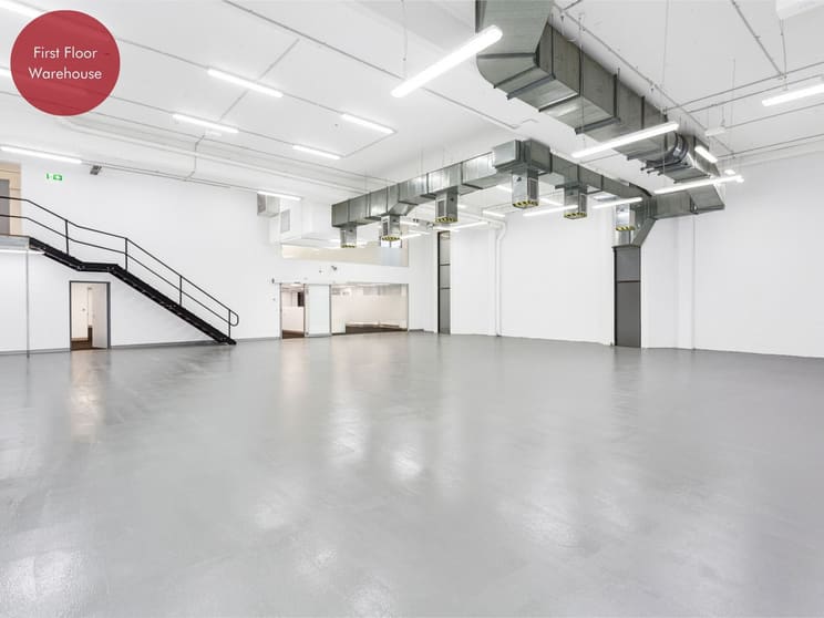 Click to view all images 2 McCabe Place Chatswood NSW 2067 - Image 2