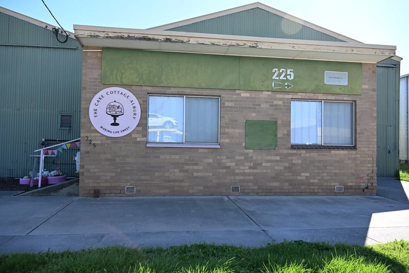 Click to view all images 6/448 Panmure Street South Albury NSW 2640 - Image 1